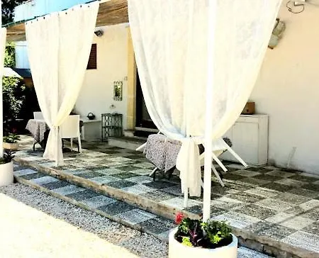 Villa Intera A Casa Noscia